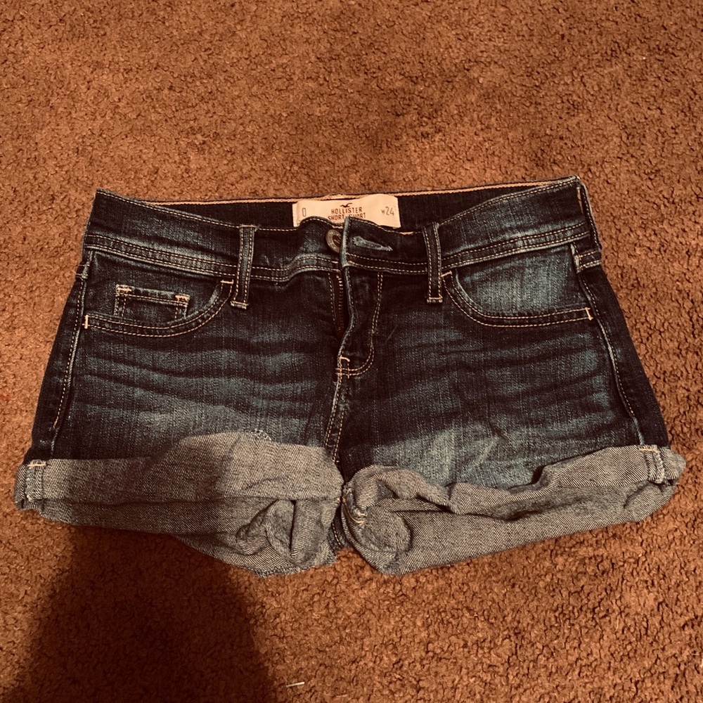 Hollister women’s shorts